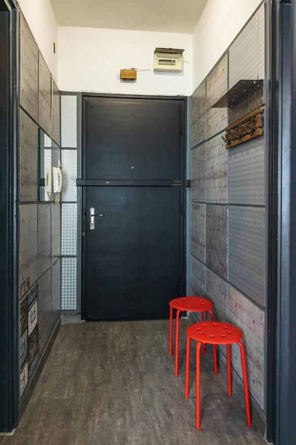Ferienwohnung Urban Style In The Centre Warna Exterior foto